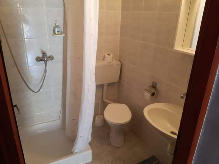 Apartmani Katica Vir Esterno foto